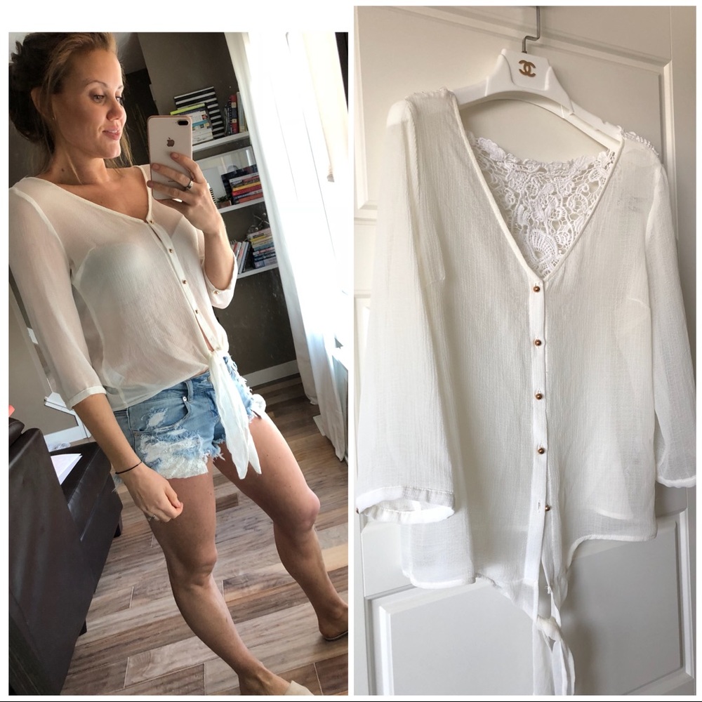 Dynamite White blouse ties with gold button detail